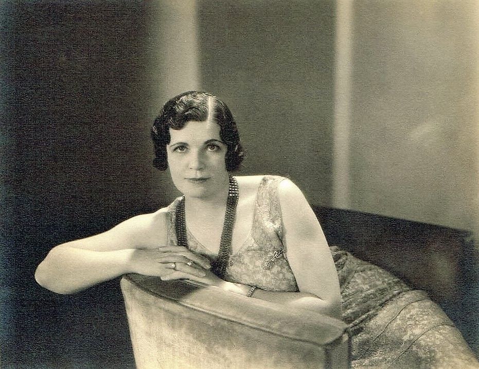 Great-grandmother: Mae Costello