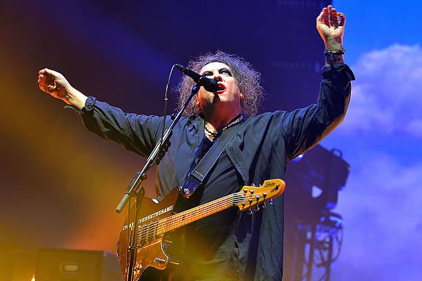 Gallery of ​​​​​​​Robert Smith