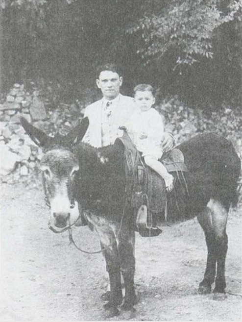 Father: Allen Davenport Cassity