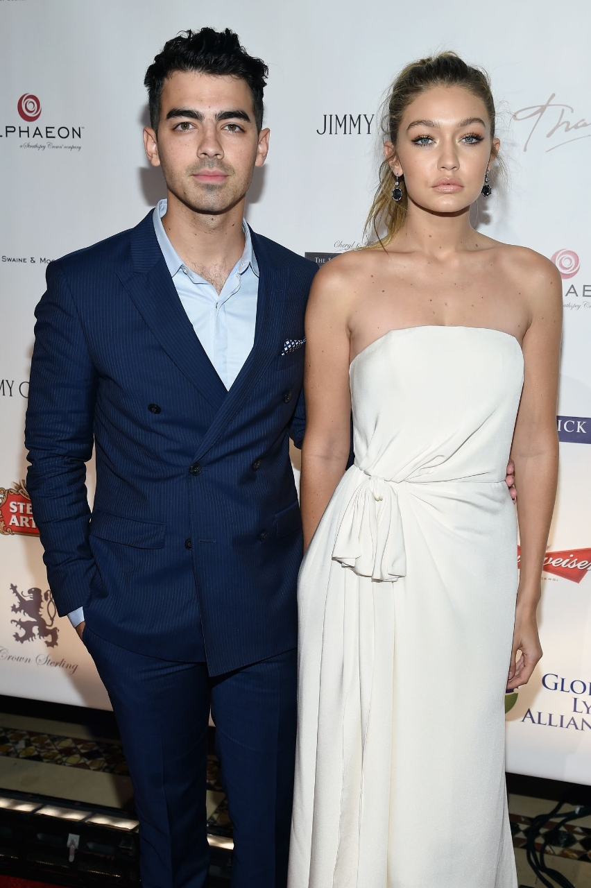 ex-boyfriend: Joe Jonas