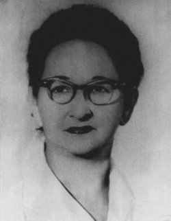 Mother: Lina Ruz Gonzalez
