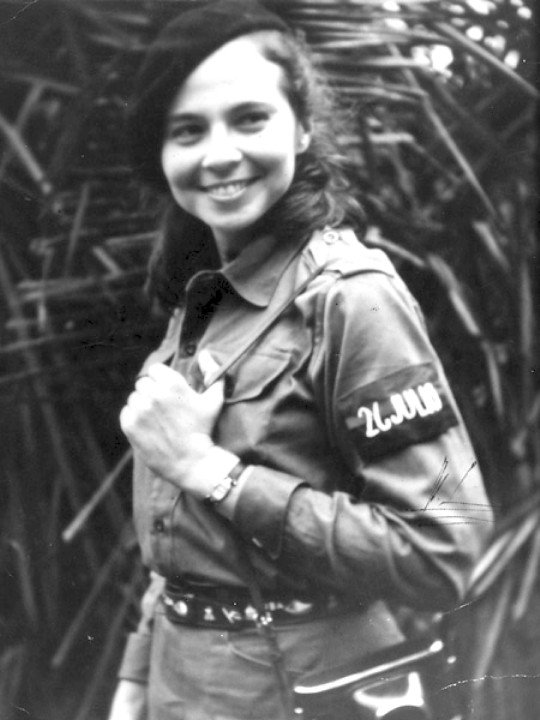Wife: Vilma Lucila Espín Guillois
