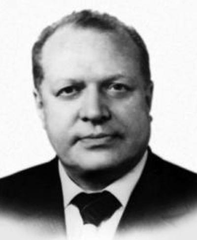 Son: Nikolay Ustinov