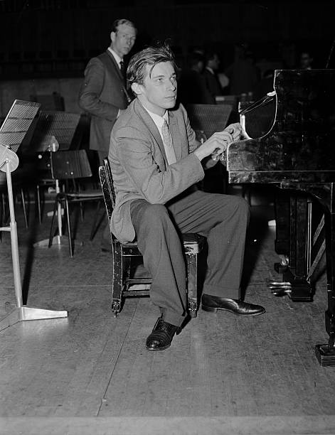 Gallery of Glenn Gould