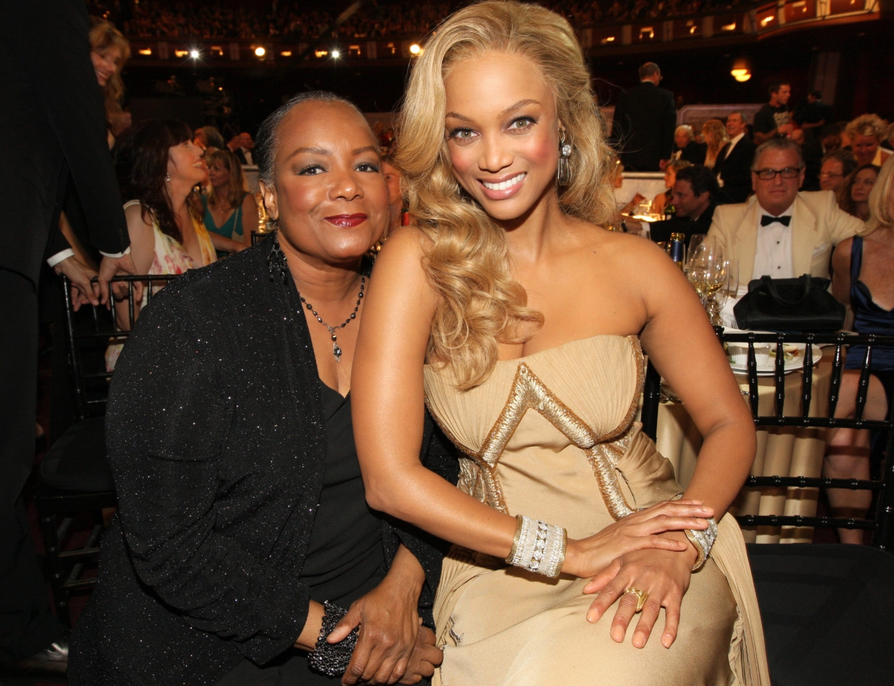 Mother: Carolyn London