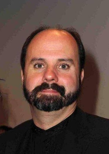 husband: Christopher Doda