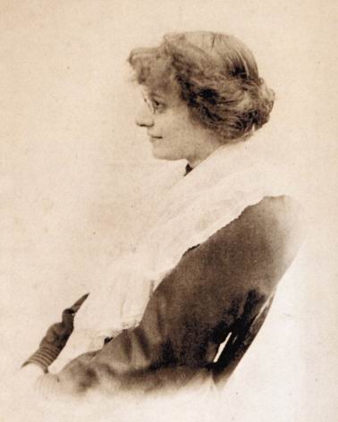 aunt: Eleanor Farjeon