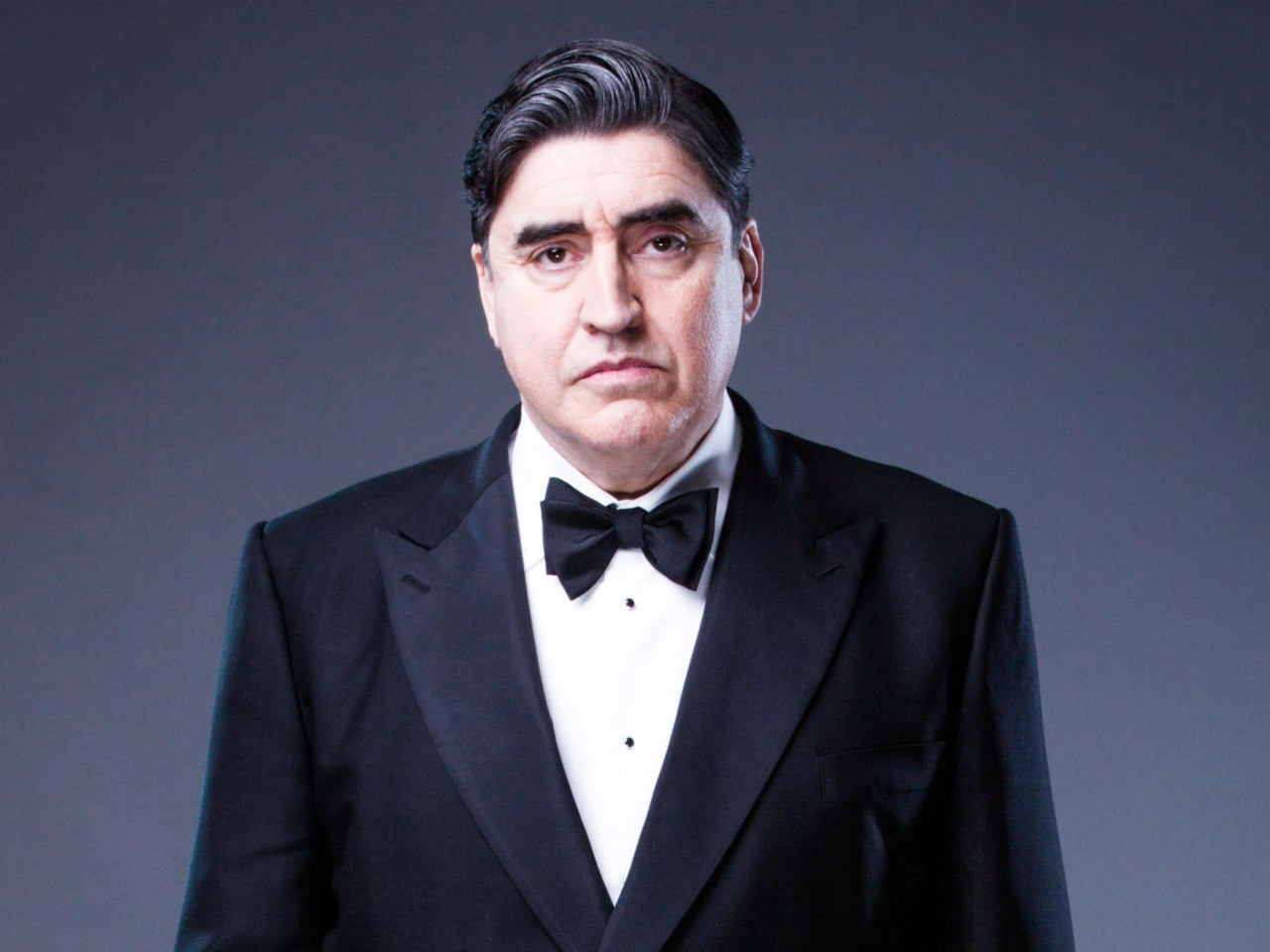Friend: Alfred Molina