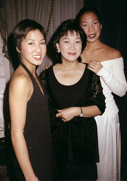 Sister: Karen Kwan