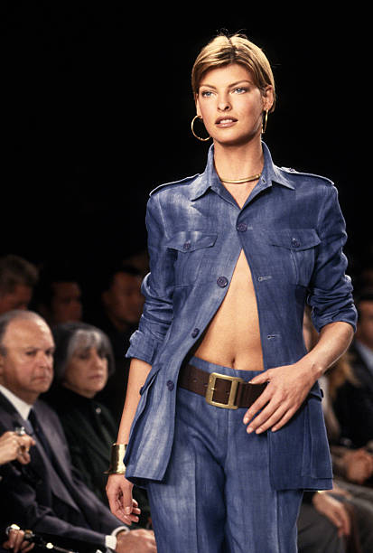 Gallery of Linda Evangelista