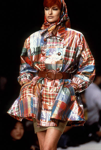 Gallery of Linda Evangelista