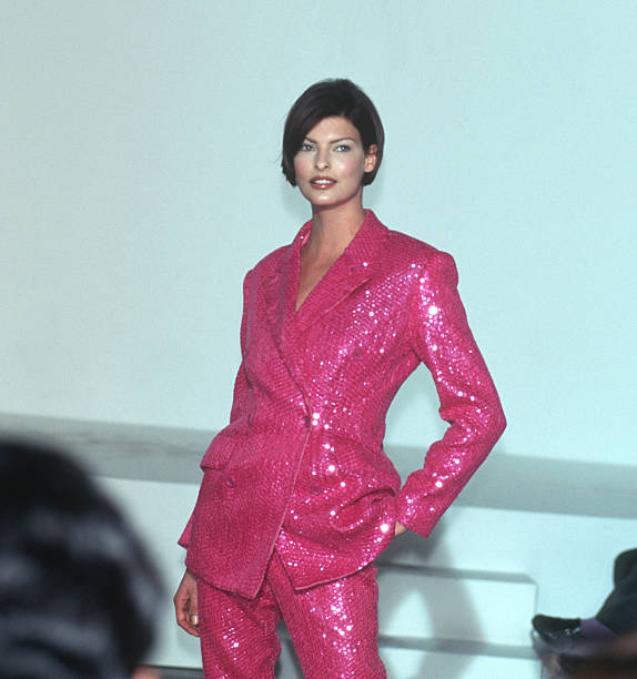 Gallery of Linda Evangelista
