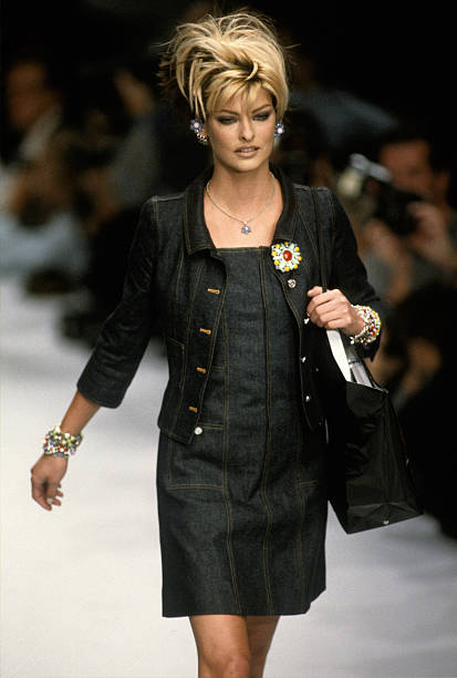 Gallery of Linda Evangelista