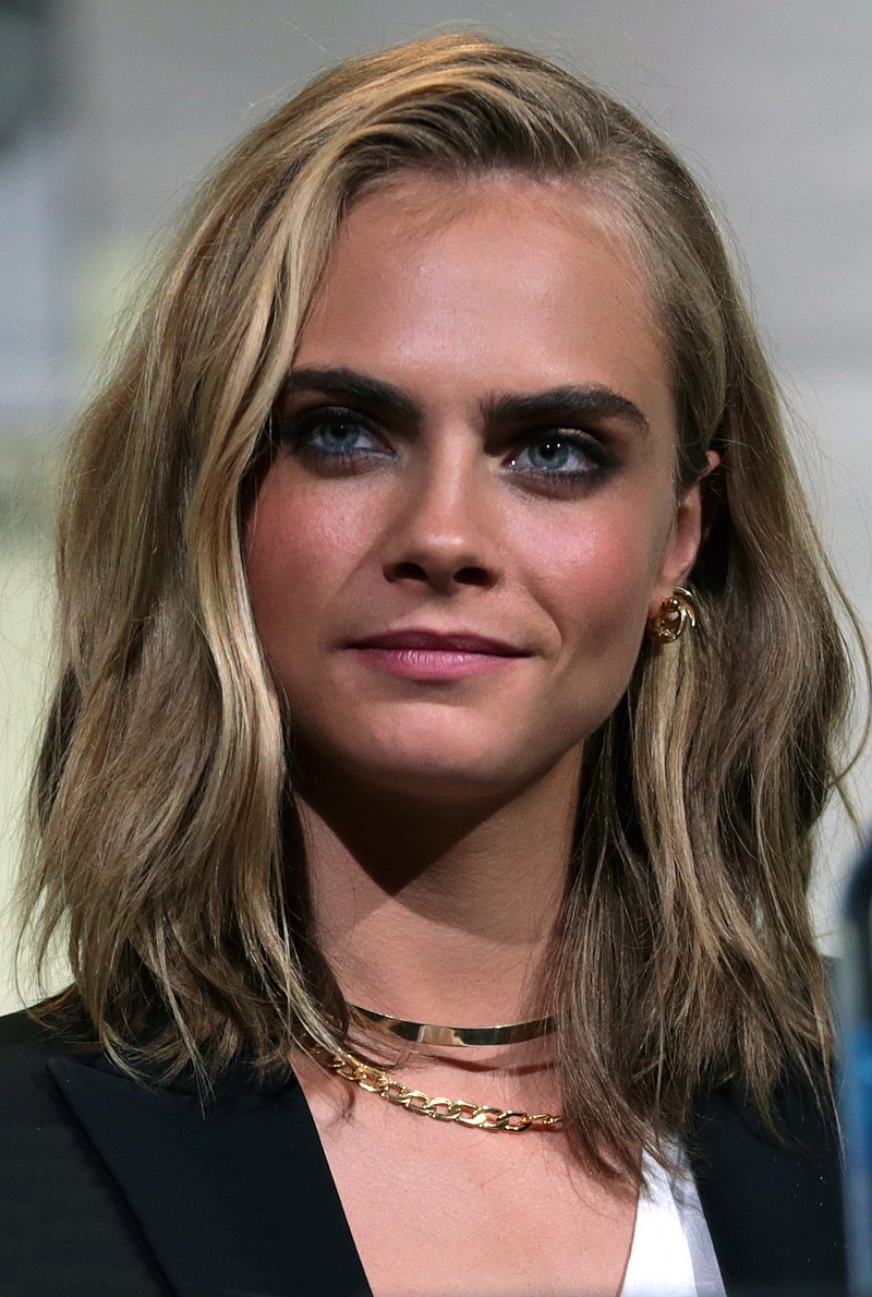 Friend: Cara Delevingne
