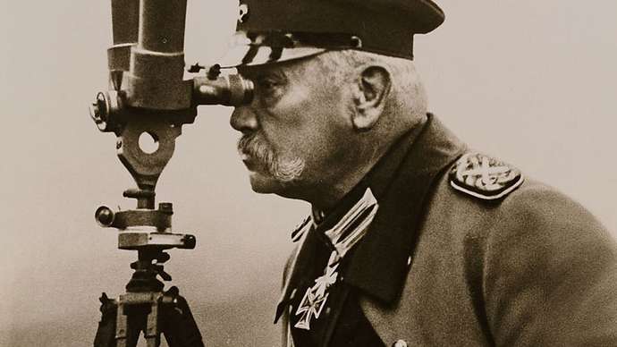 Gallery of Paul von Hindenburg