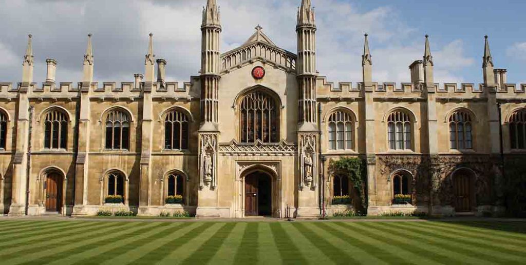 Education period of John Strutt in University of Cambridge