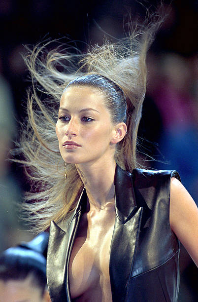 Gallery of Gisele Bündchen