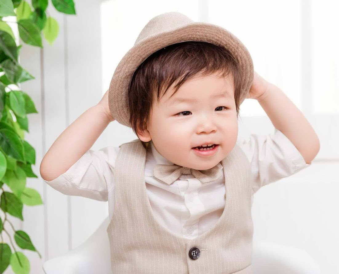 Grandson: Max Han