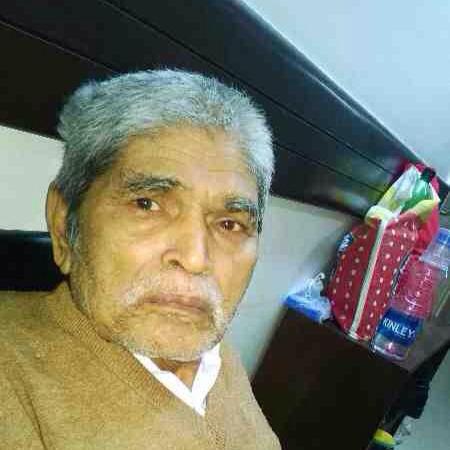 Father: Yadavlal Prasad