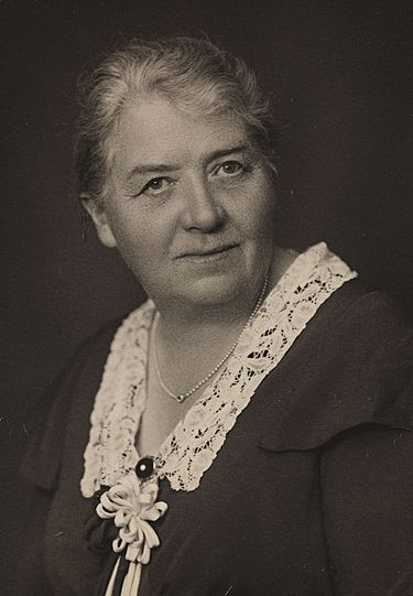 grandmother: Karen Grude Koht