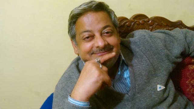 Atul Razdan Atul Kumar Razdan (born January 1, 1967), Indian mathematics educator ...