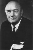 Father: Marvin Pierce