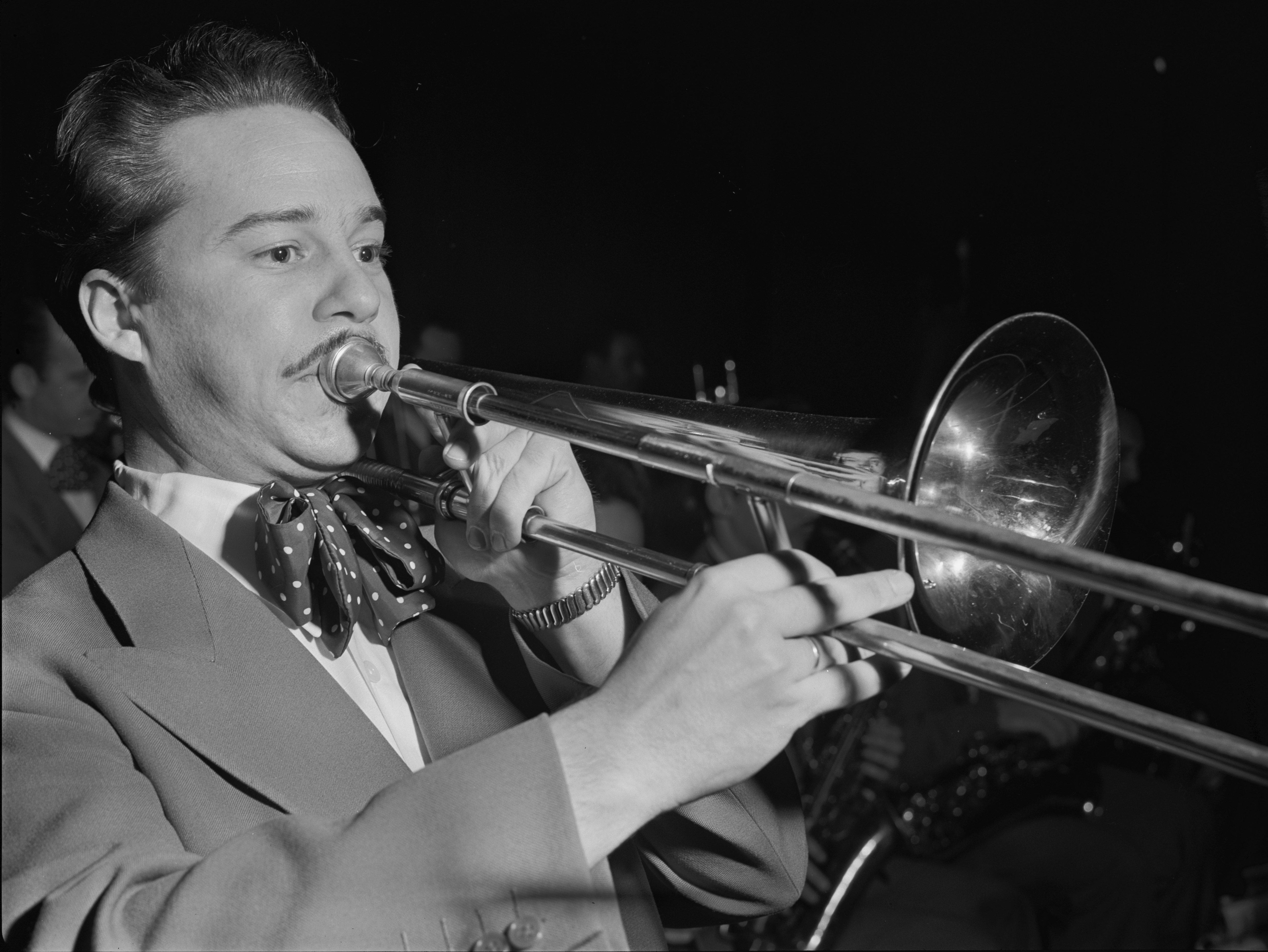 Eddie Bert