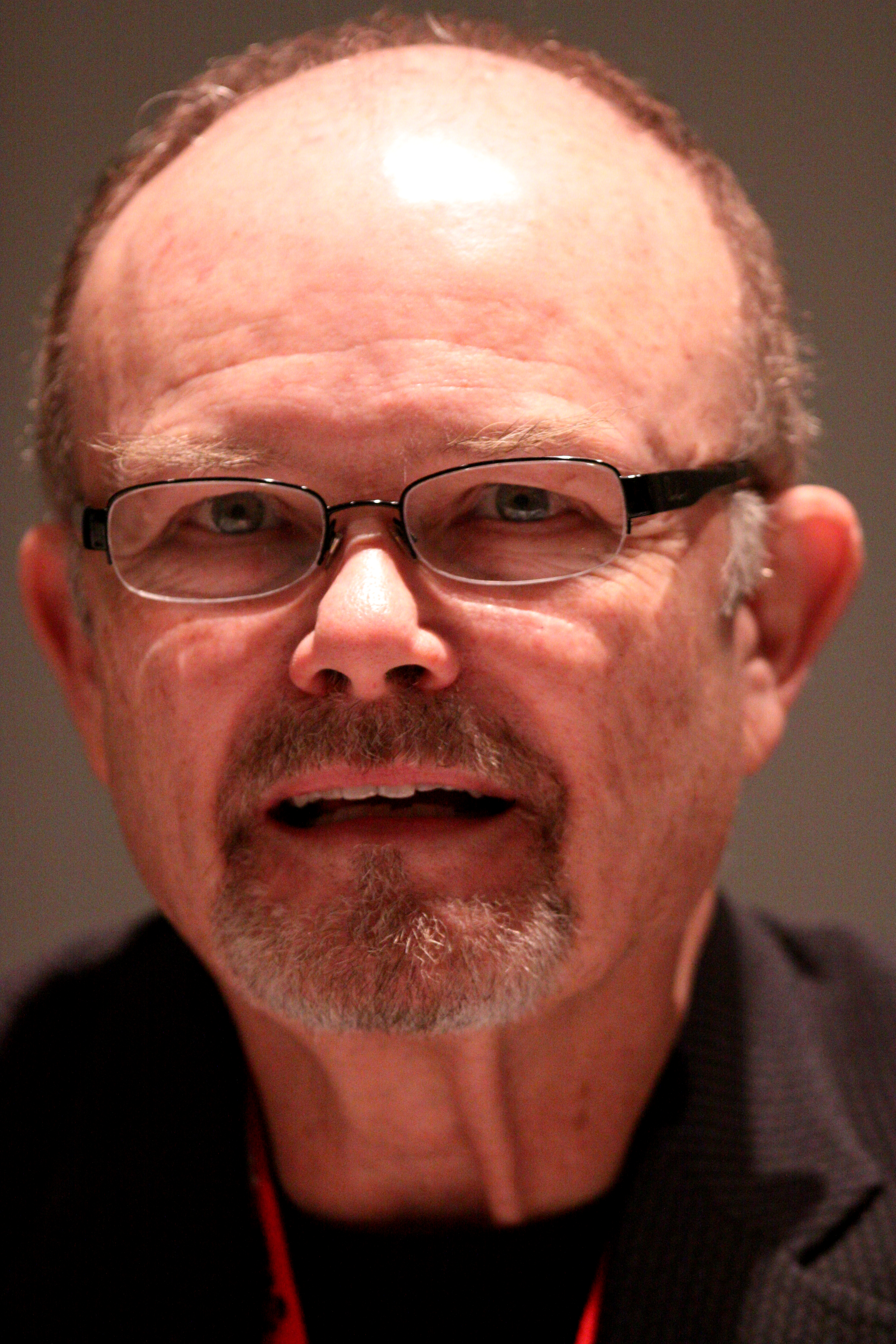 Kurtwood Larson Smith