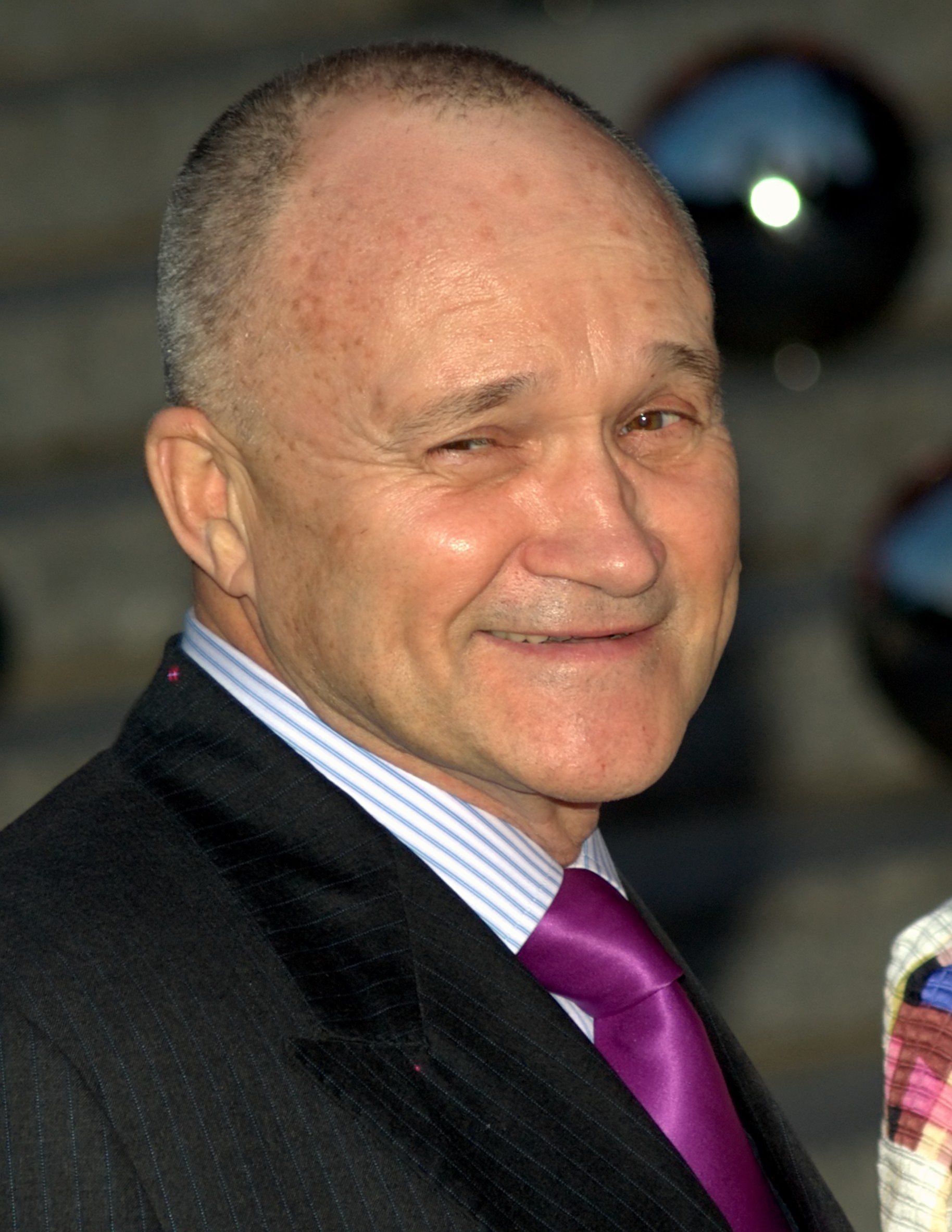 john-paulson-born-december-14-1955-american-hedge-fund-manager-world-biographical-encyclopedia