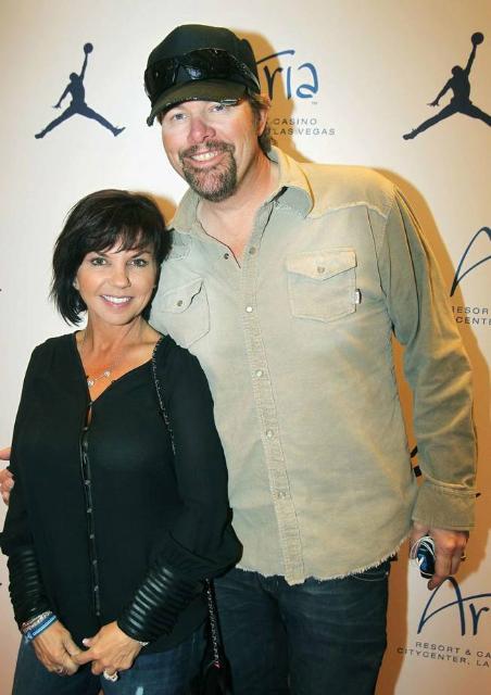 Wife: Tricia Covel
