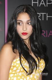 Daughter: Lourdes Maria