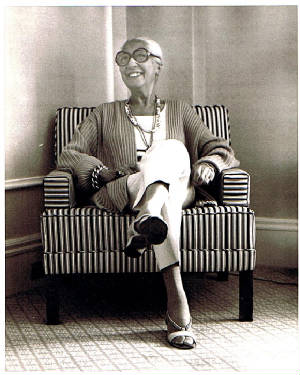 Sonia MOORE