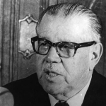 APARICIO MÉNDEZ MANFREDINI