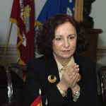 Ana Palacio Vallelersundi
