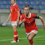 Viktoria Schnaderbeck