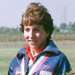 Wanda Jewell