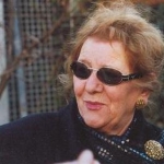 Tinka Kurti