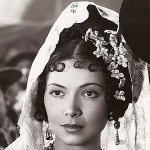 Steffi Duna