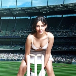 Rozlyn Khan