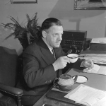 Robert Saunders