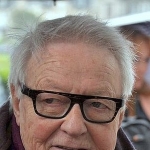 Roger Dumas