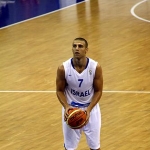 Raviv Limonad