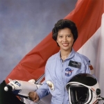 Pratiwi Sudarmono