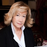 Isabel Professor