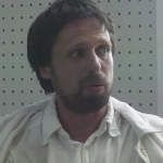 Miklavz Komelj