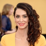 Mozhan Marno