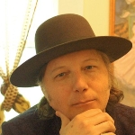 Nenad Bach