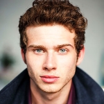 Oliver Stark