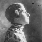 Karin Dayas