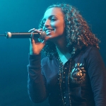 Kayna Samet